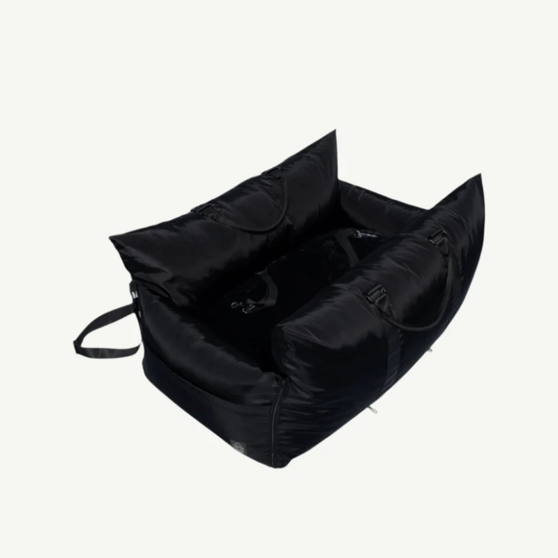 4 Cats & Dogs - Macro Travel Pet Bed