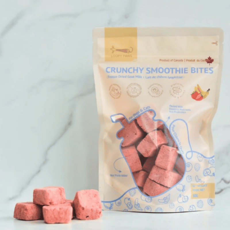 Loopy Paws - Treats - Freeze-Dried - Crunchy Smoothie Bites - Strawberry Banana - 30g